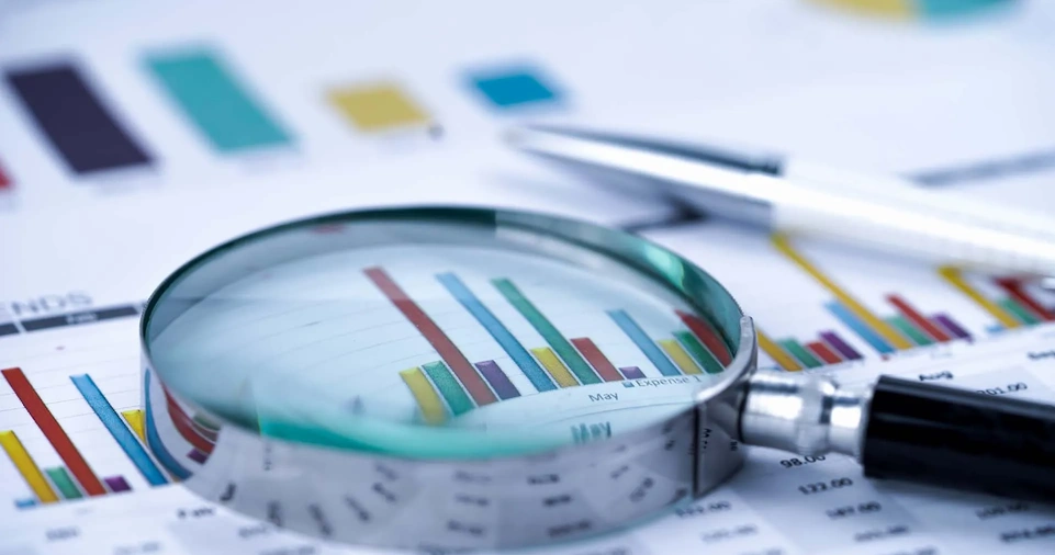 How to Conduct Fundamental Analysis for Stocks?