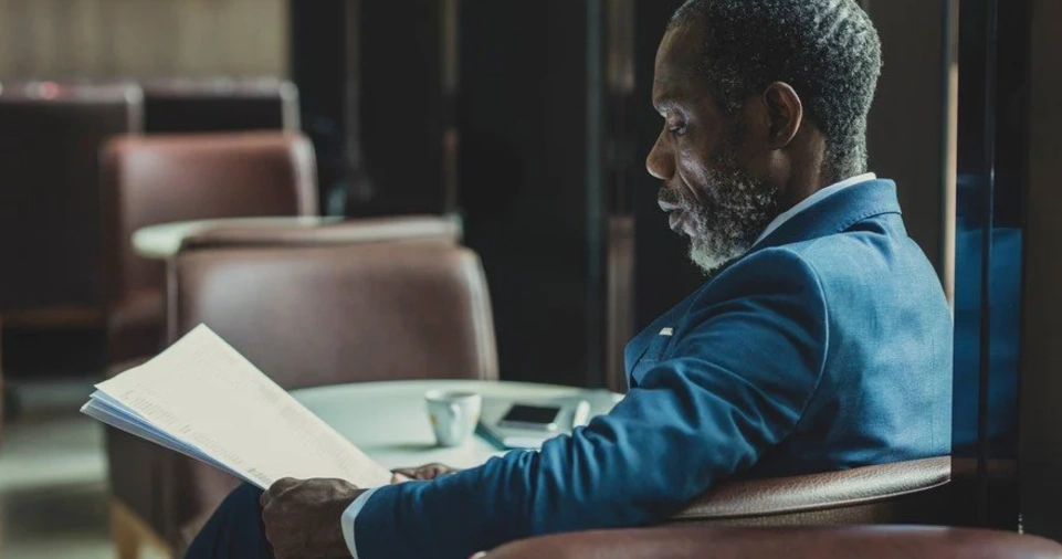 How to Read Financial News for Market Insights?